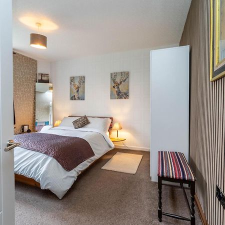 The Restalrig Apartment Edinburgh Bagian luar foto
