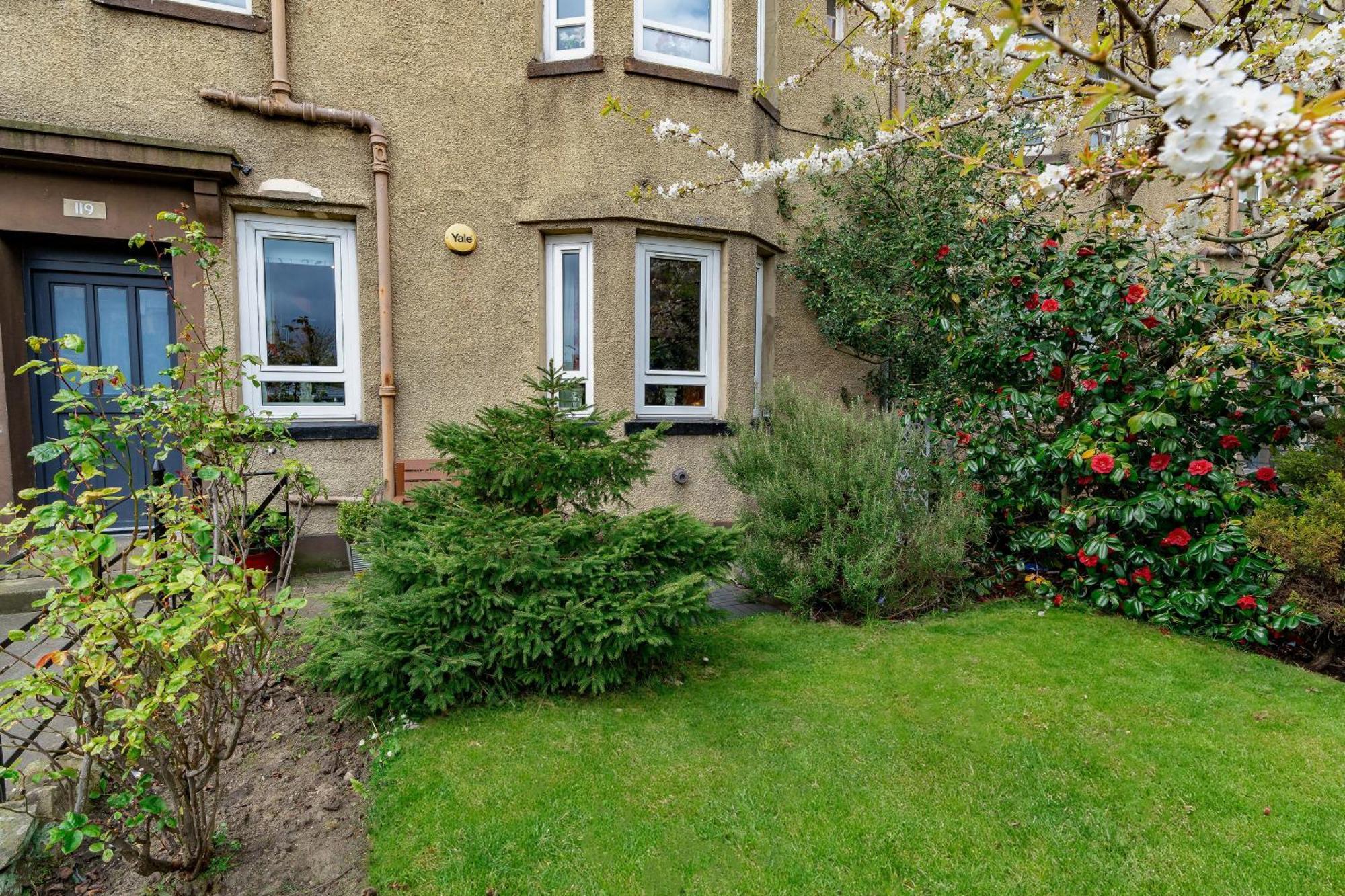 The Restalrig Apartment Edinburgh Bagian luar foto
